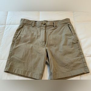 Vineyard Vines Khaki Shorts
